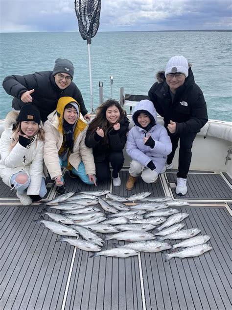 chicago fishing charters|Chicago Fishing Charters.
